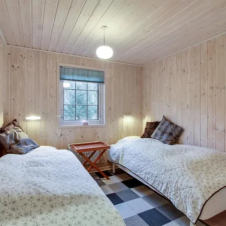 Jo - 1-2km From The Sea By Interhome